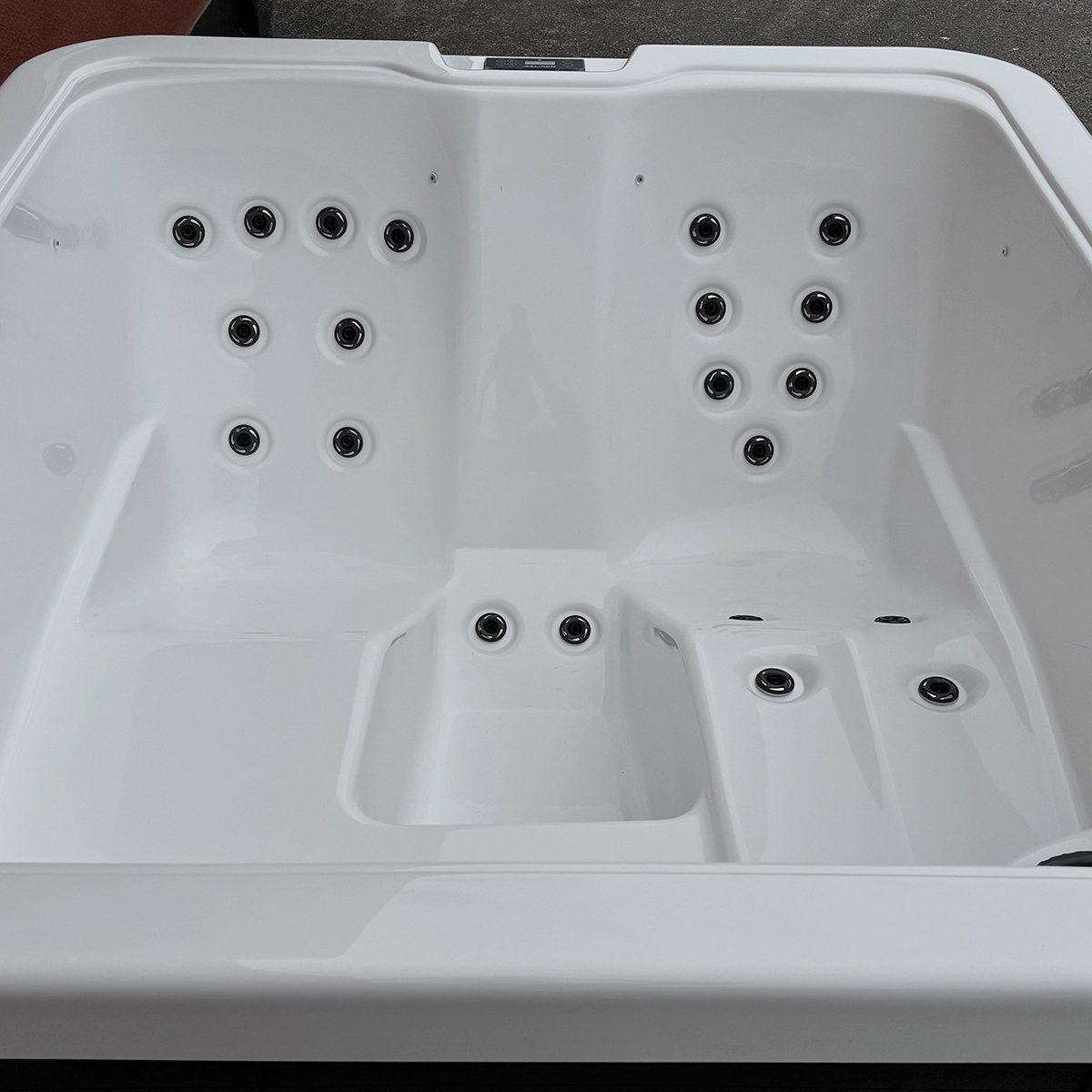 Ropi XS Basic ulkoporeallas – Outlet - Image 3